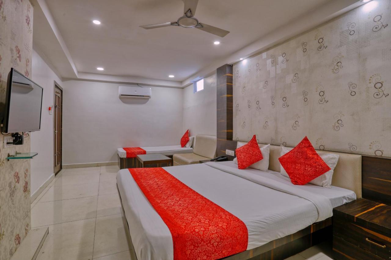 Hotel Galaxy Indore Zewnętrze zdjęcie