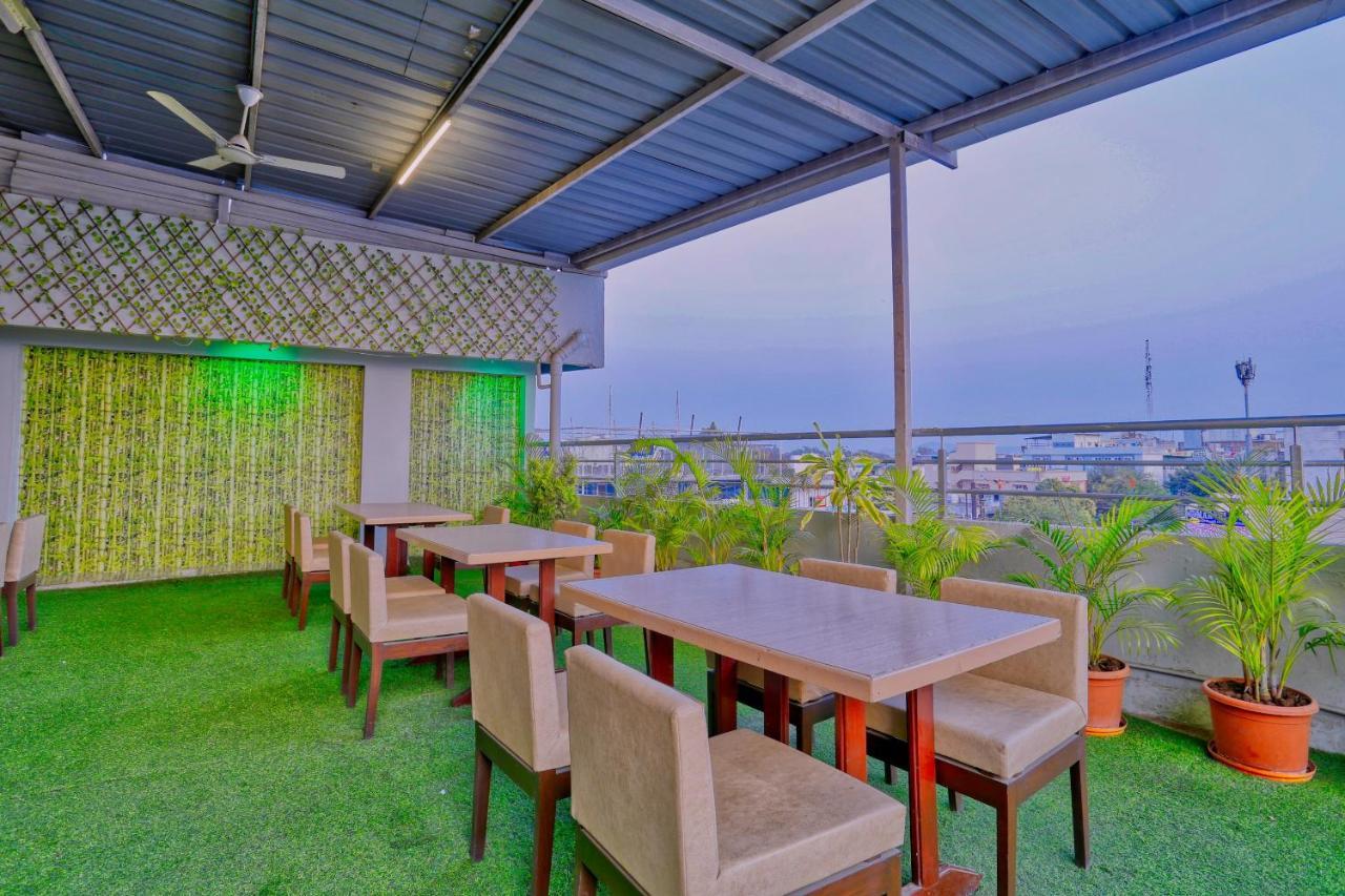 Hotel Galaxy Indore Zewnętrze zdjęcie