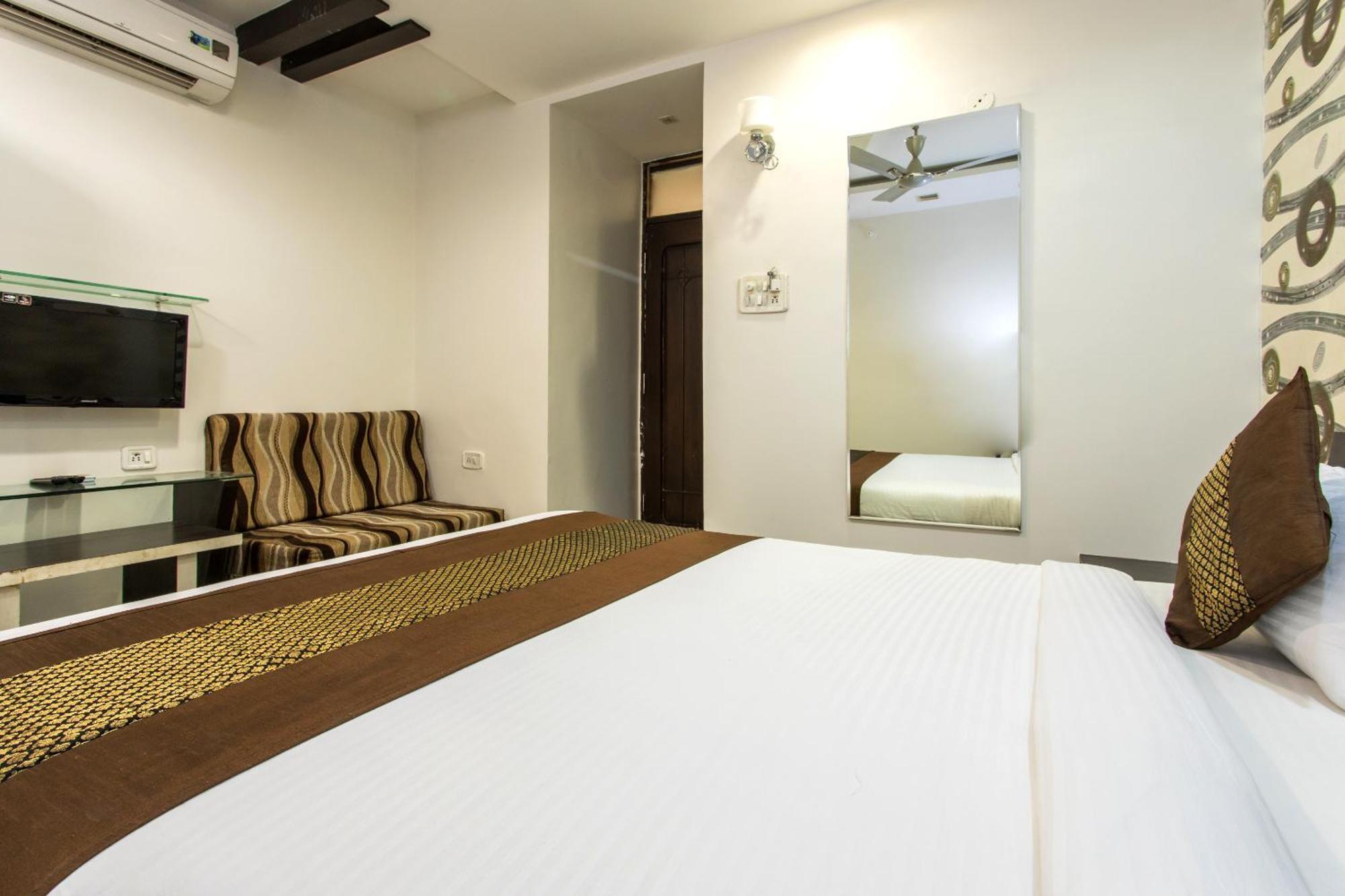 Hotel Galaxy Indore Zewnętrze zdjęcie